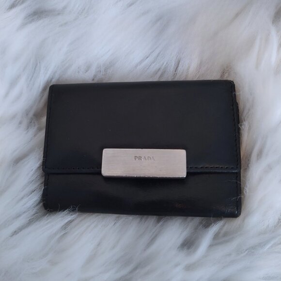 Prada Accessories - Prada leather keyholder compact VGUC